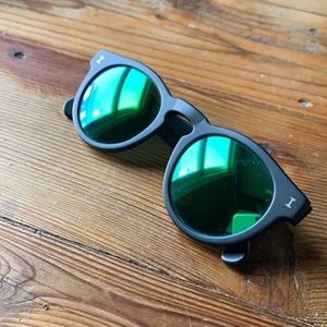illesteva Leonard Sunglasses matte black frames green mirror lenses